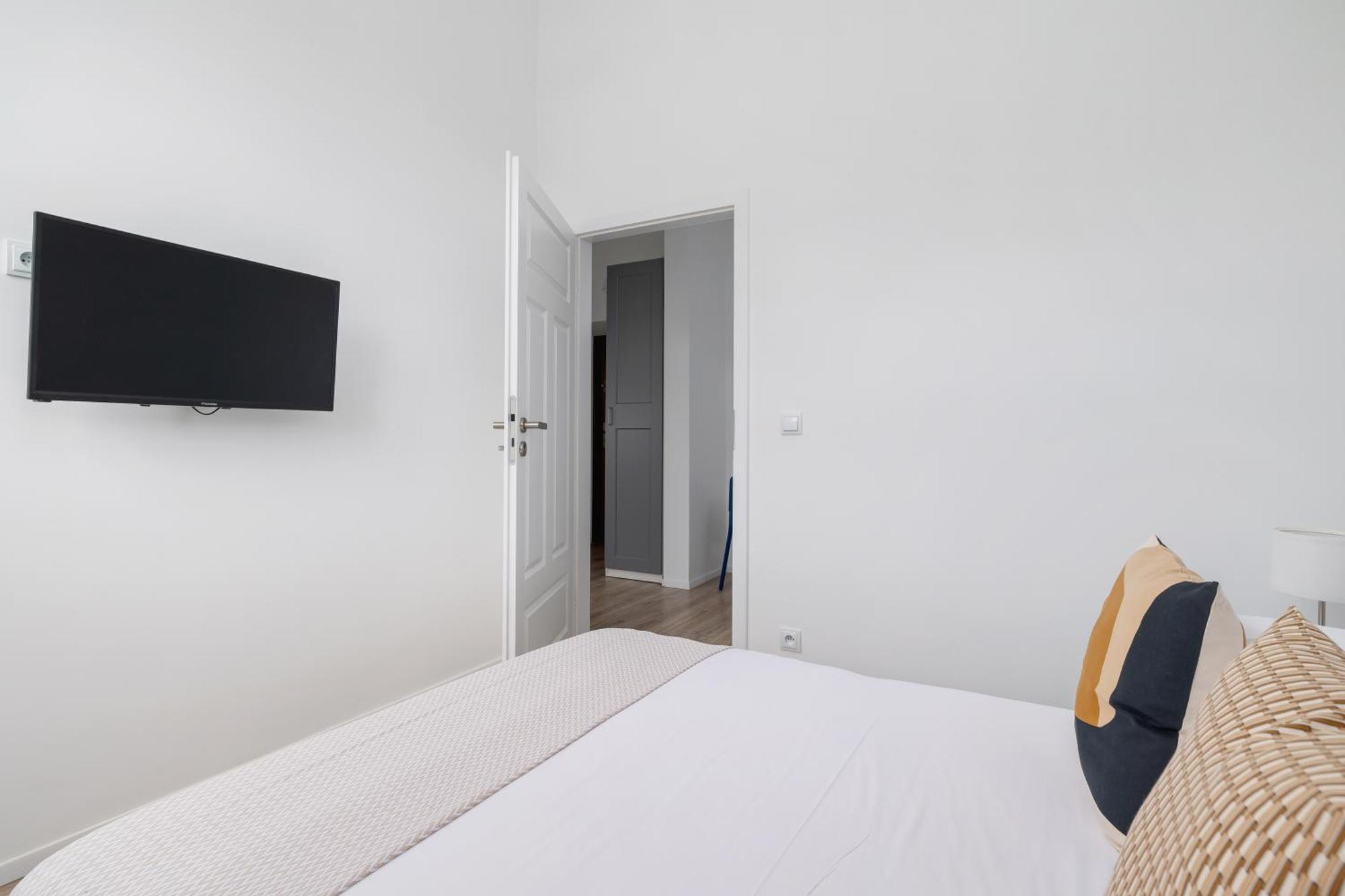 2 Bedroom Apartment - Dluga 65 คราคูฟ ภายนอก รูปภาพ