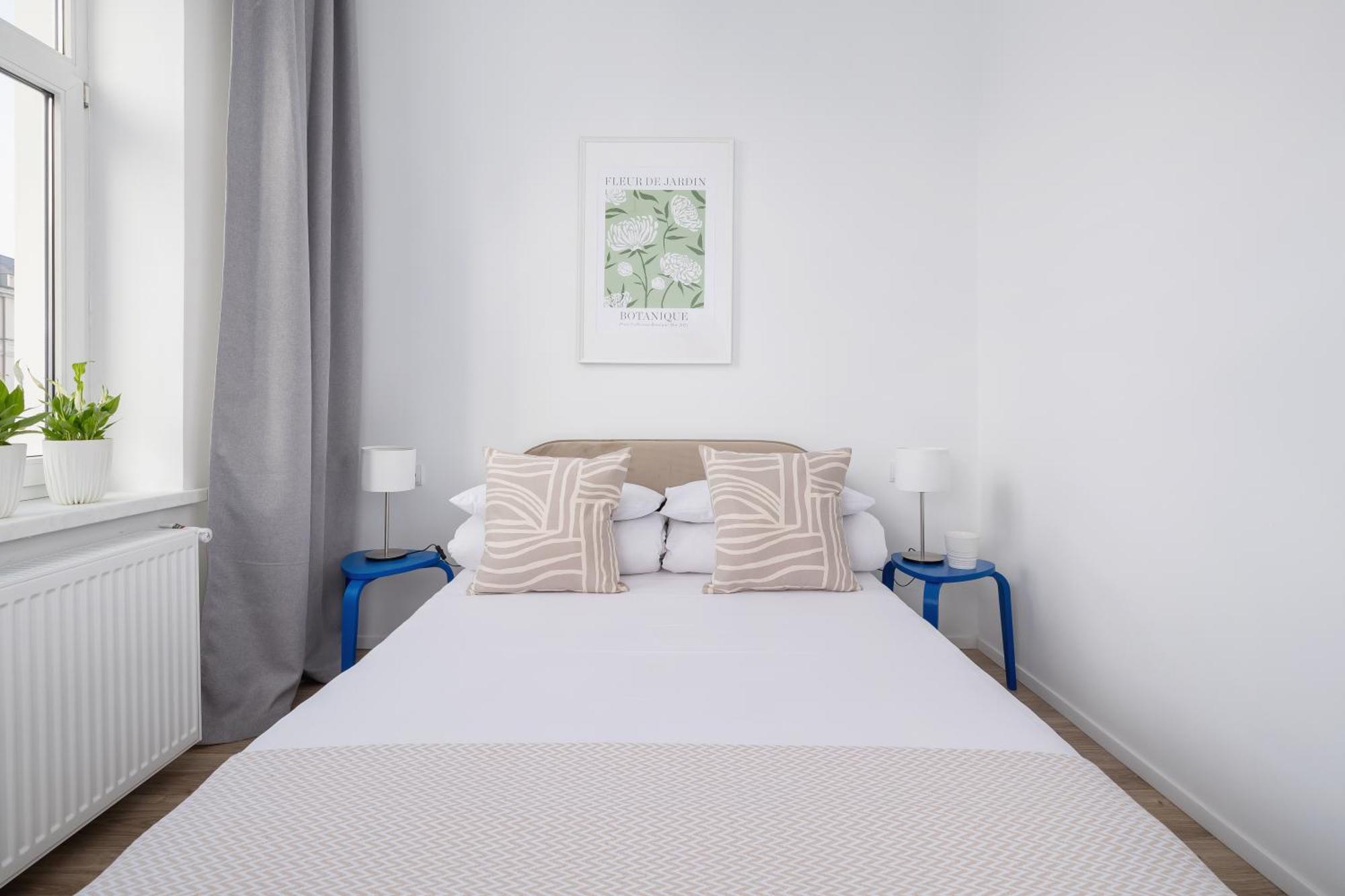 2 Bedroom Apartment - Dluga 65 คราคูฟ ภายนอก รูปภาพ