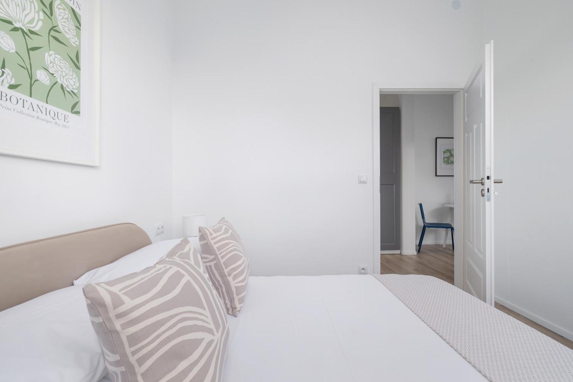 2 Bedroom Apartment - Dluga 65 คราคูฟ ภายนอก รูปภาพ